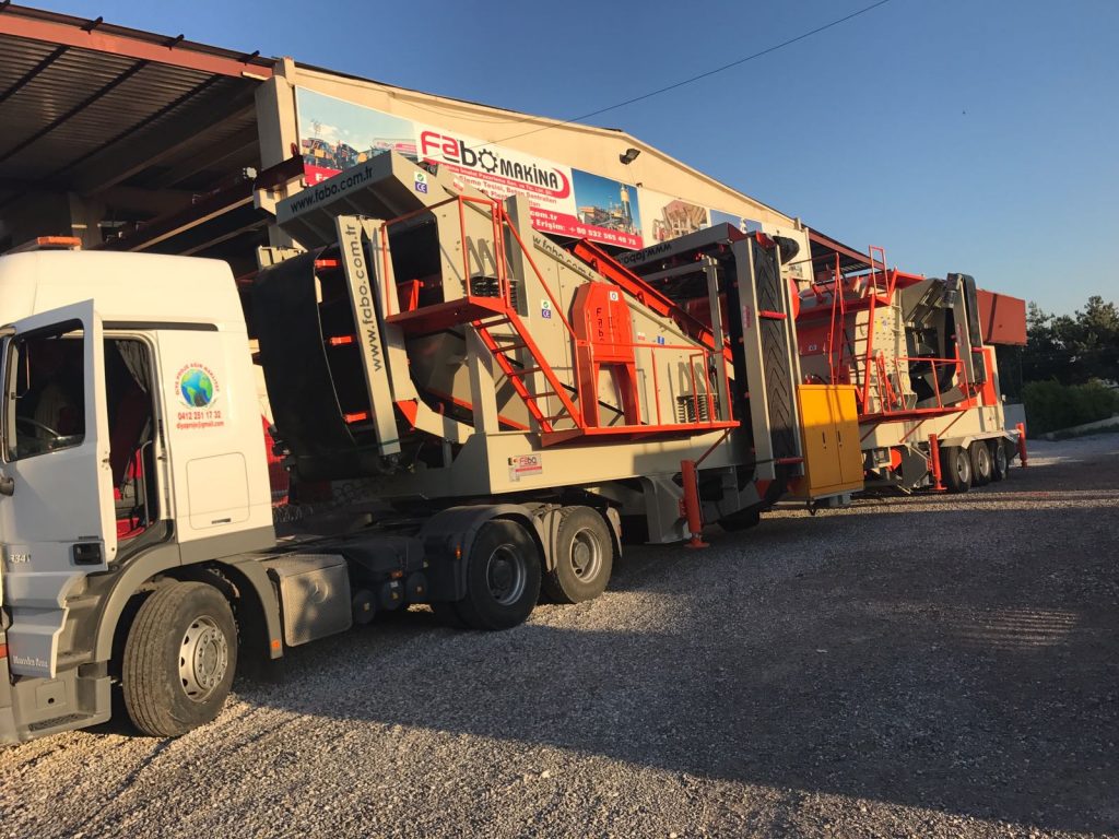 stone crusher conveyor belts price